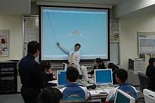 02-s.JPG
