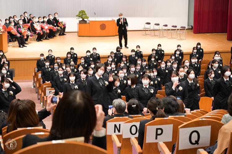 20220308_hi_graduation (11).JPG
