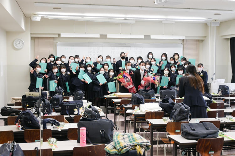20220308_hi_graduation (14).JPG